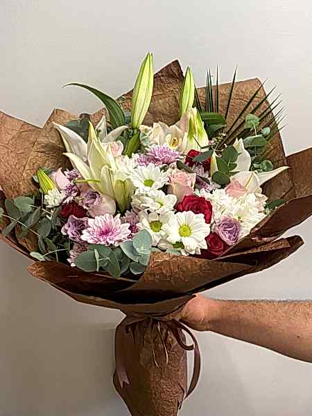 Pembe Tonlarda Buket