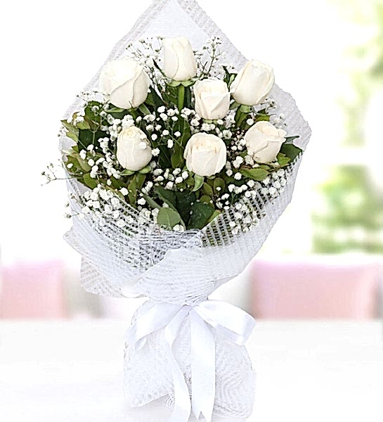 7 Adet Beyaz Gül Buketi